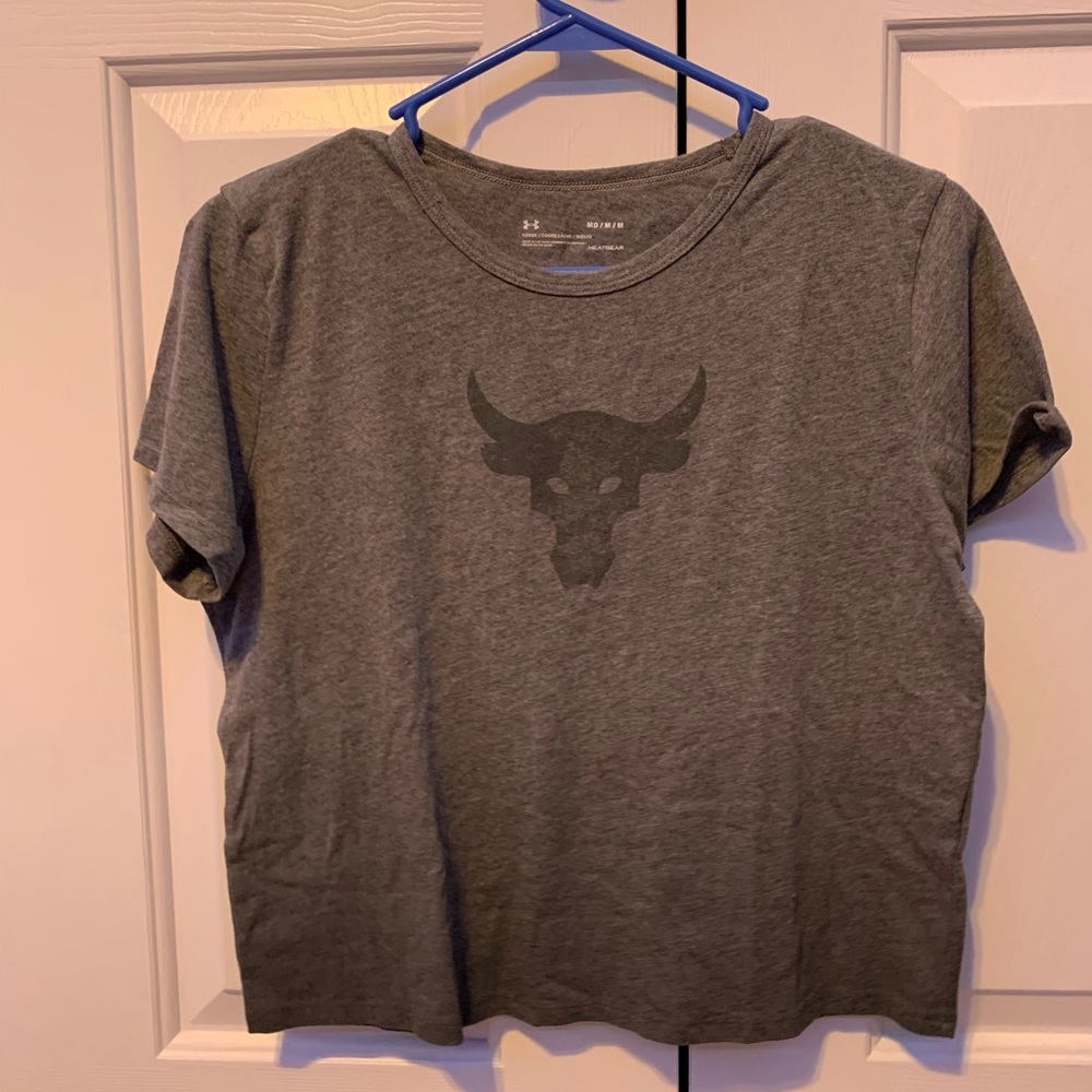 Under Armour t-shirt